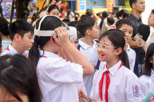 Học sinh trải nghiệm công nghệ VR cùng Learn to Leap